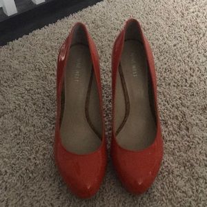 Patent orange Nine West heels